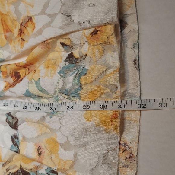 Bailey Blue ace White and Golden Yellow Floral Dress Size M - Picture 7 of 9